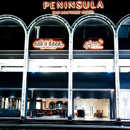 Hotel Peninsula Панчкула Экстерьер фото